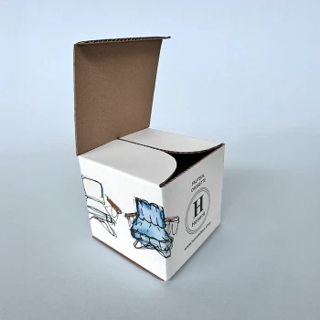 Boîte en carton pour objets de décoration