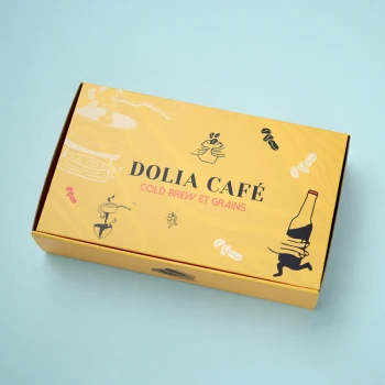 Boîte postale personnalisée pour le café Dolia Cafe