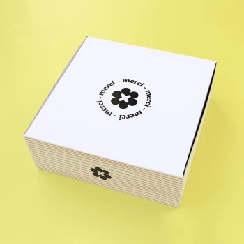 Boîte postale personnalisée pour le Welcome kit "Merci"