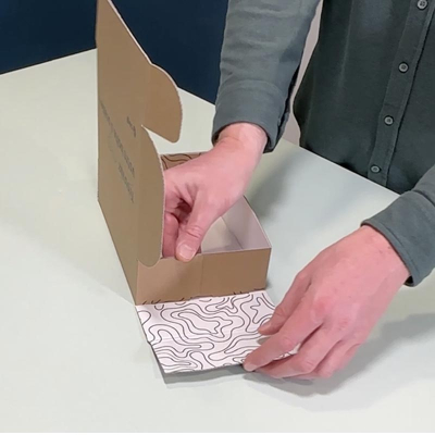 Montage de la boite à oreilles, étape 4, même chose de l'autre côté