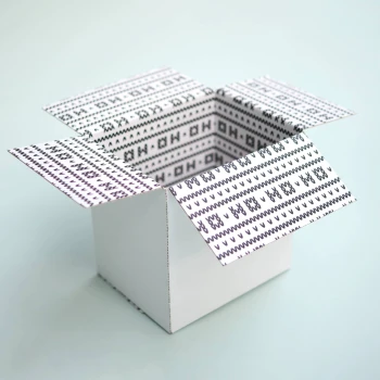 Caisse d'expédition personnalisée à intérieur
