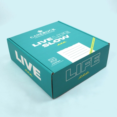 Coffret personnalisée pour les spiritueux de Canerock Rhum
