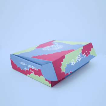 Coffret personnalisé pour des vêtements