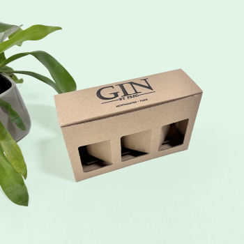 Un étui personnalisé pour des bouteilles de gin