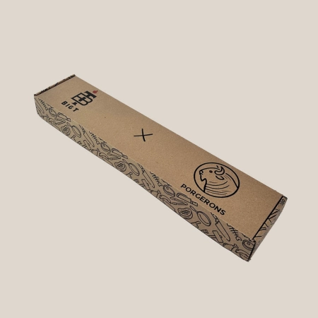 Un emballage sur mesure pour des couteaux