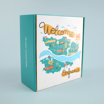 Coffret personnalisé pour le welcome kit de Cerfrance