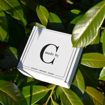 Coffret personnalisé pour des bougies, savons et parfums