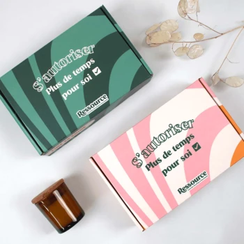 Packaging personnalisé pour la box bien-être de Ressource box