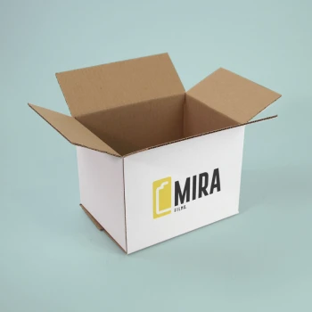 Caisse d'expédition personnalisée pour MIRA Films