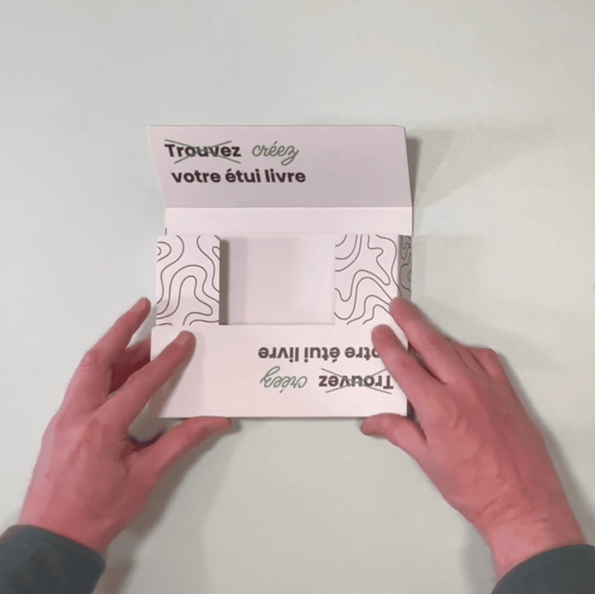 Etui livre